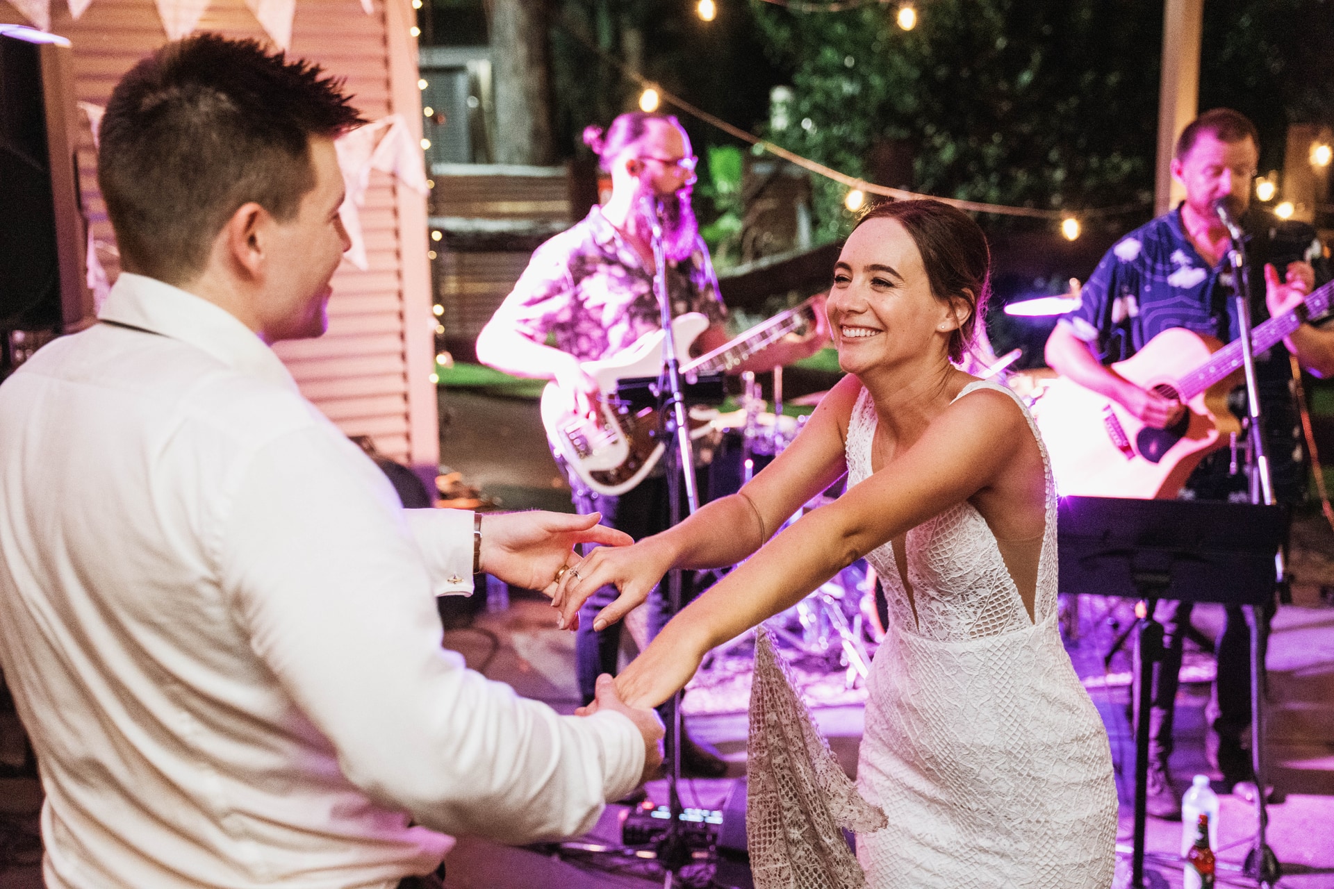 Bride and Groom dancing in front of Hot Damn! at Mistinthegumtrees Wollombi